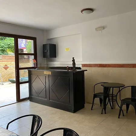 Apartment Paradiso Ierisos *